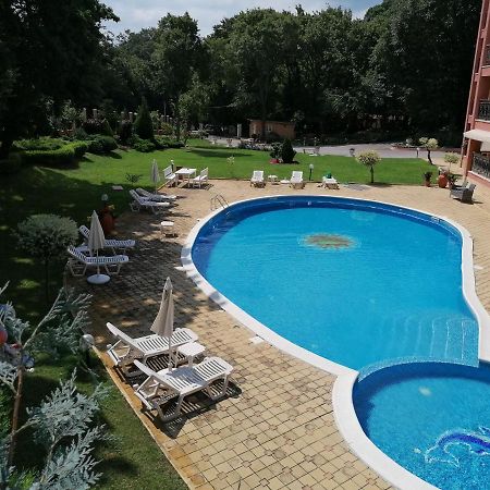 Sunrise Complex Apartments Zlatni pjasătsi Eksteriør bilde