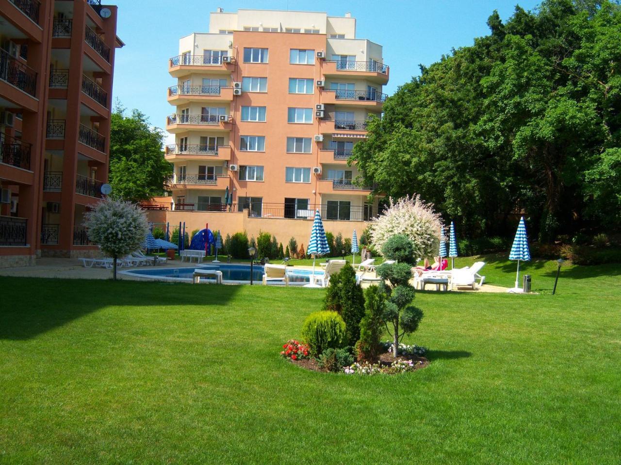 Sunrise Complex Apartments Zlatni pjasătsi Eksteriør bilde