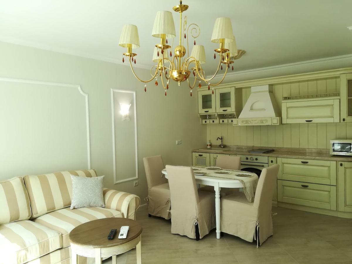 Sunrise Complex Apartments Zlatni pjasătsi Eksteriør bilde